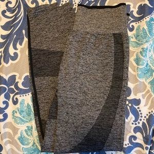 Victoria’s Secret leggings
